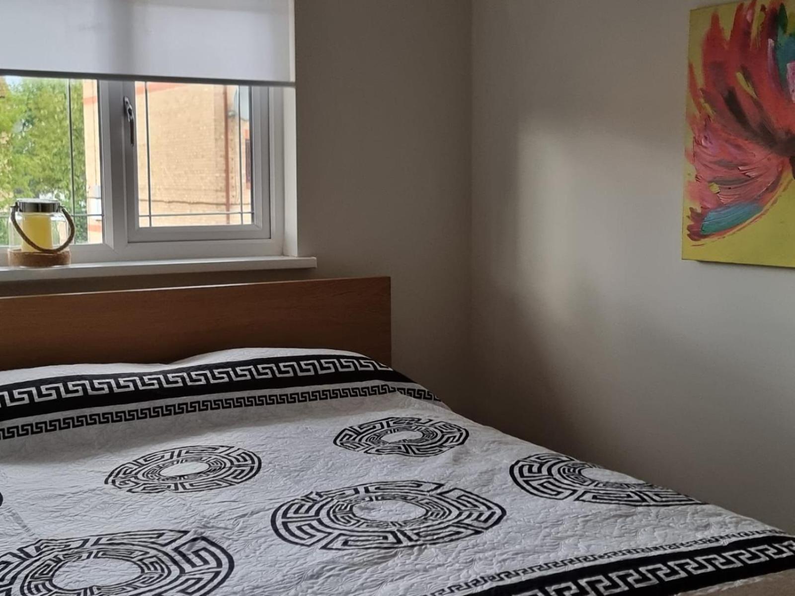 Hotel Cozy House With Free Parking & Wifi Near Maryland Station London Exterior foto